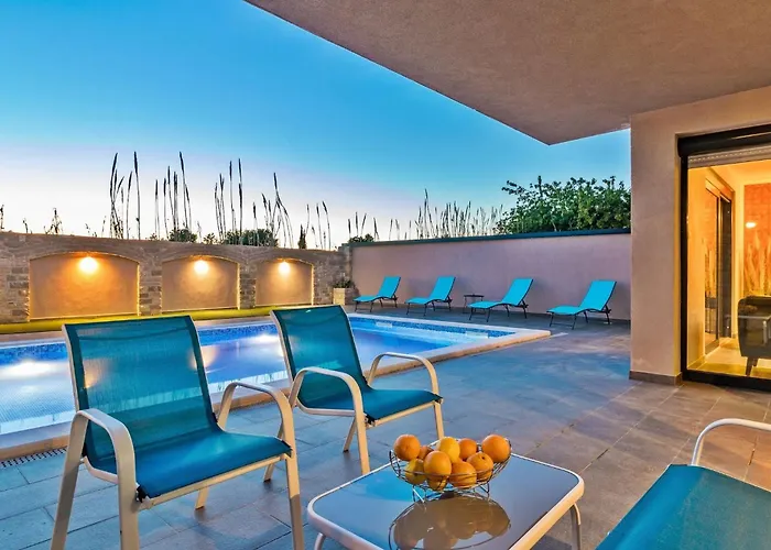 Philippo And Nika Villa Štinjan