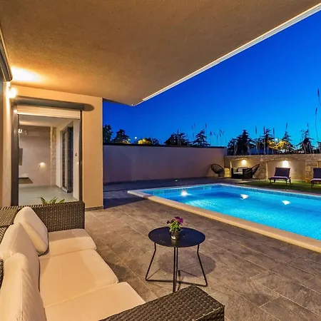 Villa Philippo And Nika