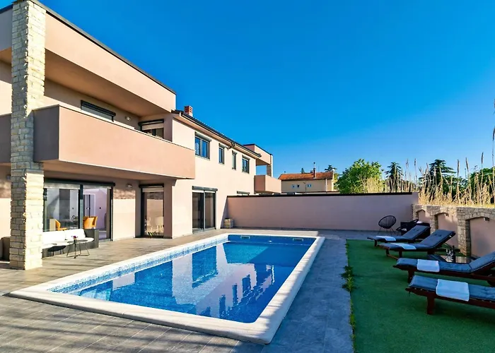 Philippo&villa Nika Štinjan